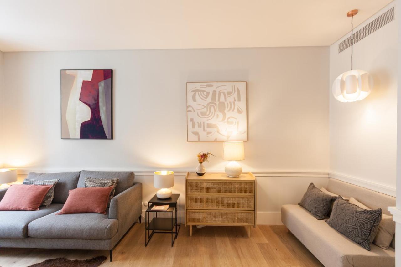דירות ליסבון Flh Praca Rossio Contemporary Flat מראה חיצוני תמונה